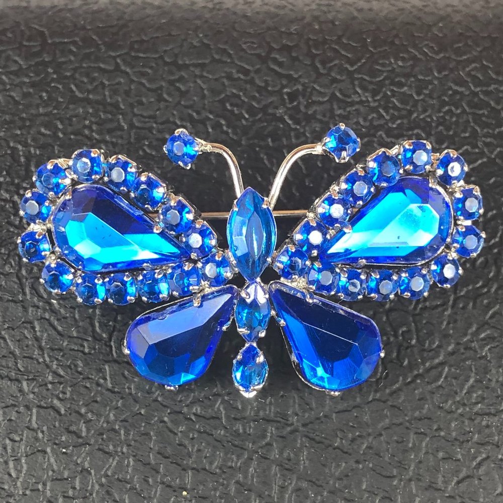 Vintage Cobalt Blue Rhinestone Butterfly Brooch Silver Tone Artsy Fairycore